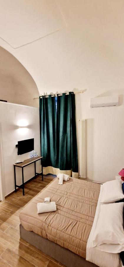 Tribunali Platamon Naples Exterior photo