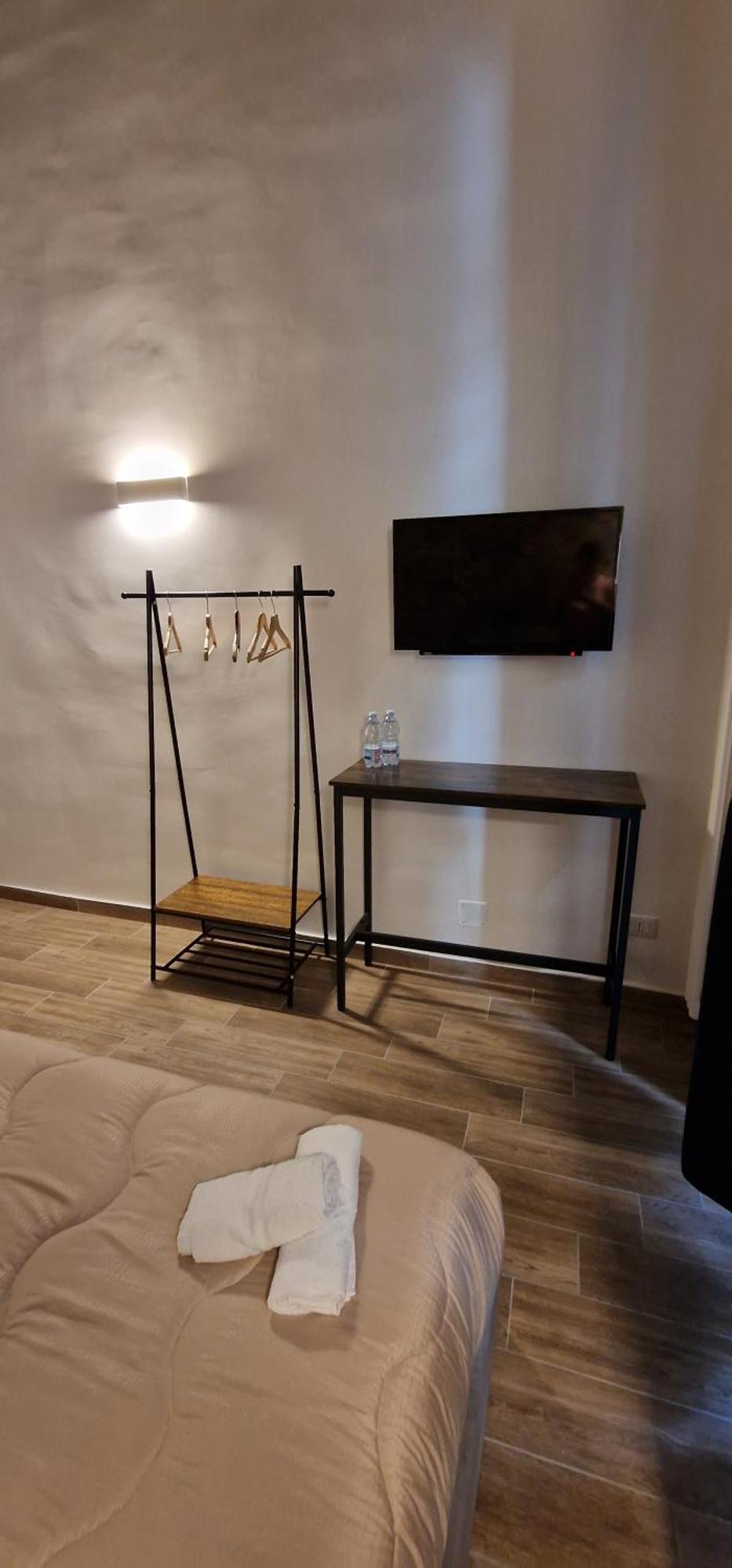 Tribunali Platamon Naples Room photo
